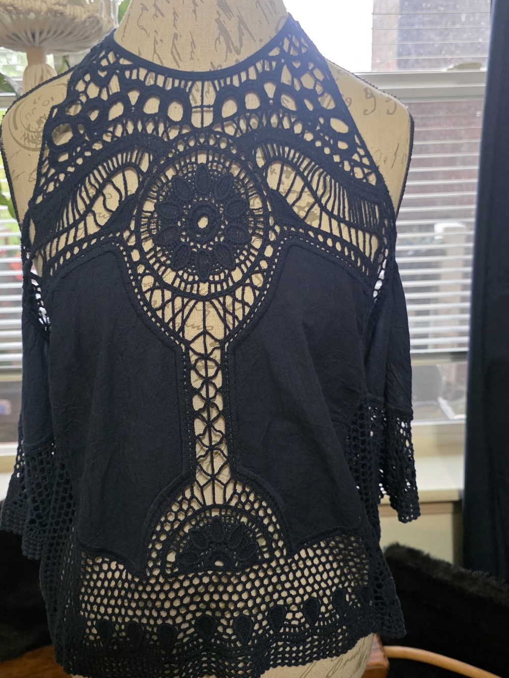 Hollister Navy Blue Cold-Shoulder Crochet Festival Party Summer Top